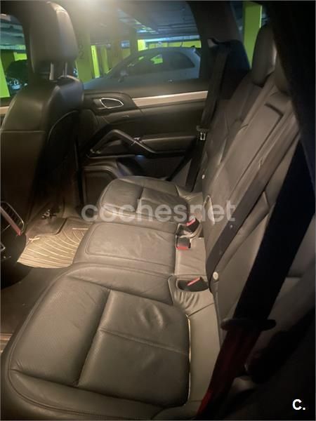 Usado Porsche Cayenne Platinum Edition 300 CV (220 kW) 2013 Negro SUV