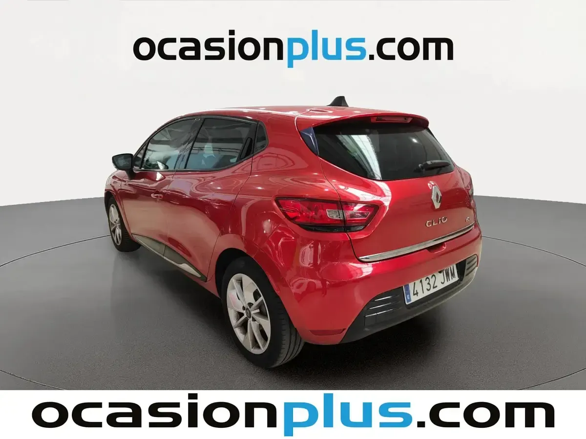 Usado Renault Clio LIMITED 90 CV (66 kW) 2017 Rojo Utilitario