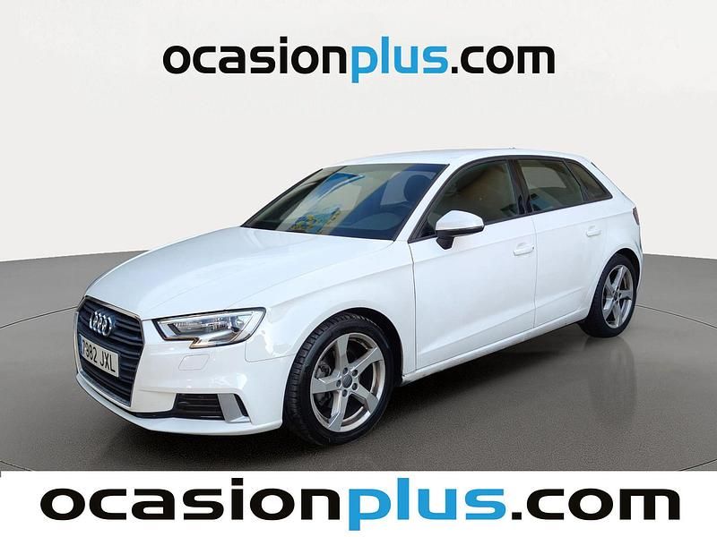 Blanco Usado 2017 Audi A3 Sportback Sport Utilitario | 20.750 € (Un poco caro) - Imagen 1/4