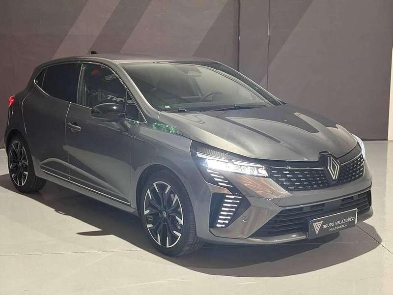 Nuevo Renault Clio V Techno 143 CV (105 kW) 2025 Gris Utilitario