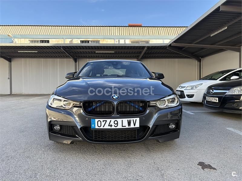 Usado BMW 330e 252 CV (185 kW) 2017 Gris / plata Berlina