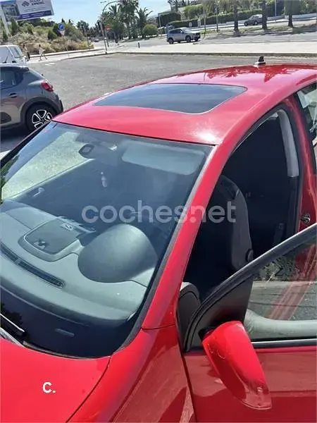 Usado VW Golf VI 105 CV (77 kW) 2008 Rojo Utilitario