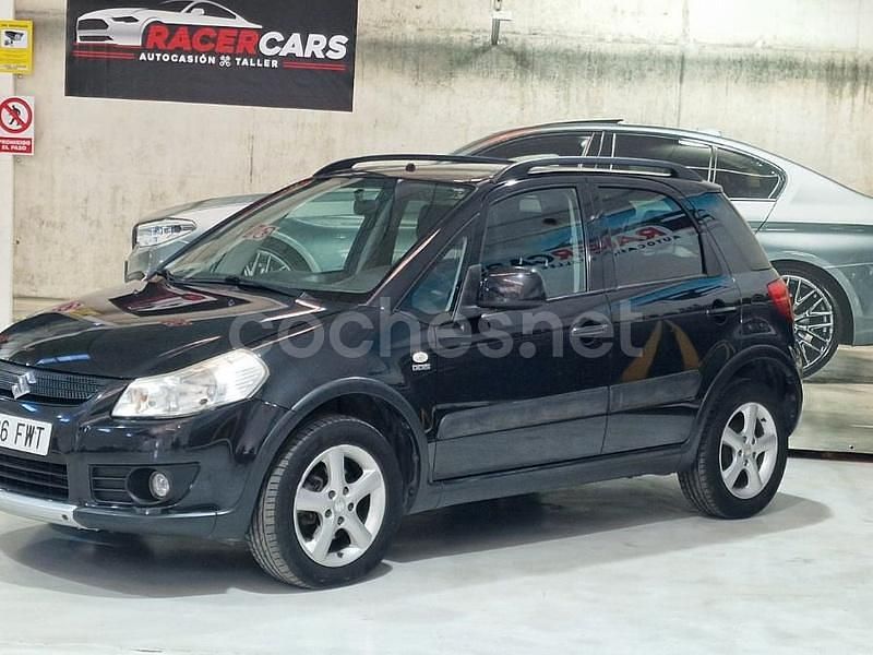 Usado Suzuki SX4 GLX 120 CV (88 kW) 2007 Negro SUV