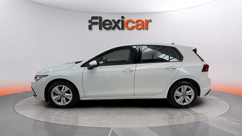 Usado VW Golf VIII Life 110 CV (80 kW) 2021 Blanco Berlina