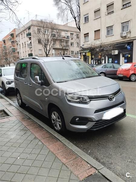 Usado Toyota Proace Verso Active 131 CV (96 kW) 2020 Gris / plata Familiar