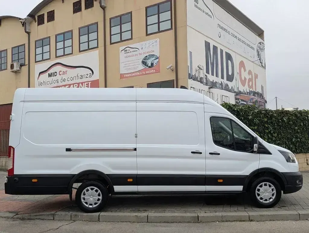 Usado Ford Transit Trend 170 CV (125 kW) 2024 Blanco Van
