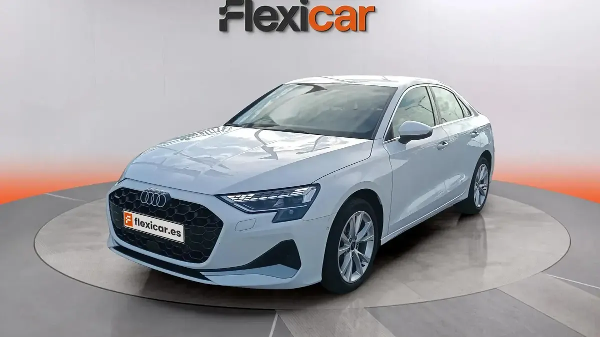 Usado Audi A3 Advanced Plus 116 CV (85 kW) 2024 Blanco Berlina