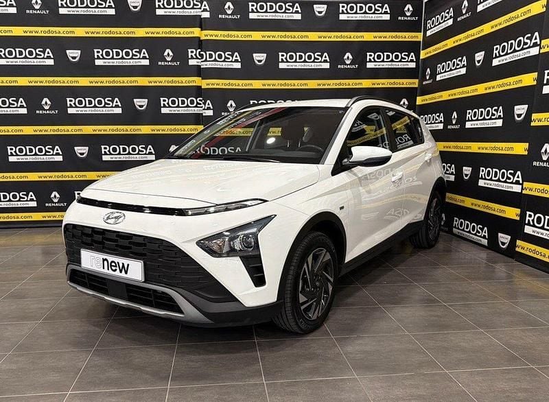 Usado Hyundai Bayon 120 CV (88 kW) 2023 Blanco SUV
