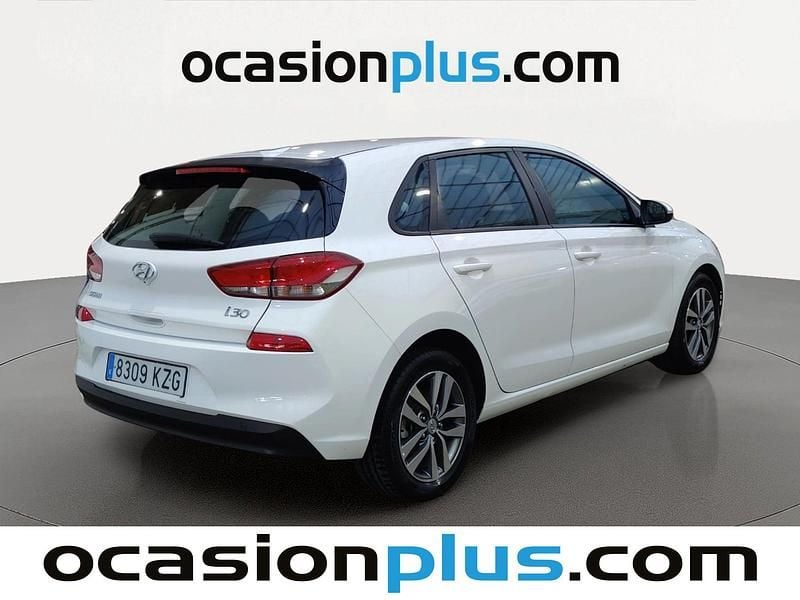 Käytetty Hyundai i30 GO! 95 HP (69 kW) 2019 Valkoinen Viistoperä