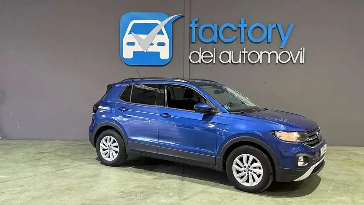Usado VW T-Cross Advance 110 CV (80 kW) 2022 Azul SUV
