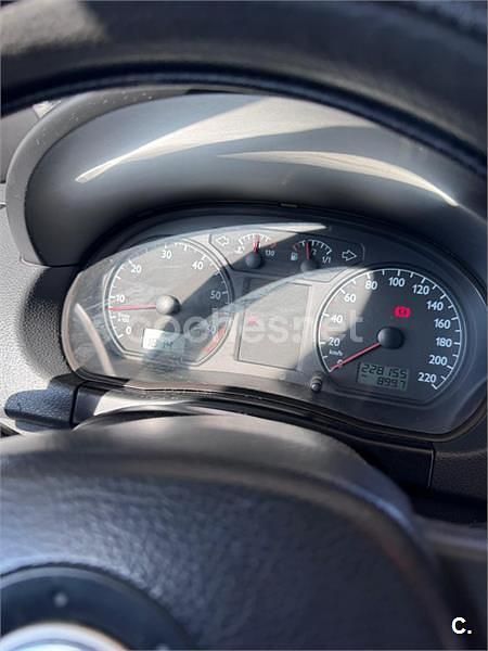 Używany VW Polo Trendline 75 KM (55 kW) 2003 Czarny Sedan/Limuzyna