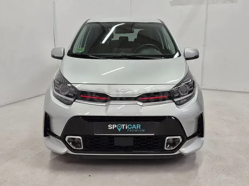 Usado Kia Picanto GT-Line 67 CV (49 kW) 2023 Gris / plata Utilitario