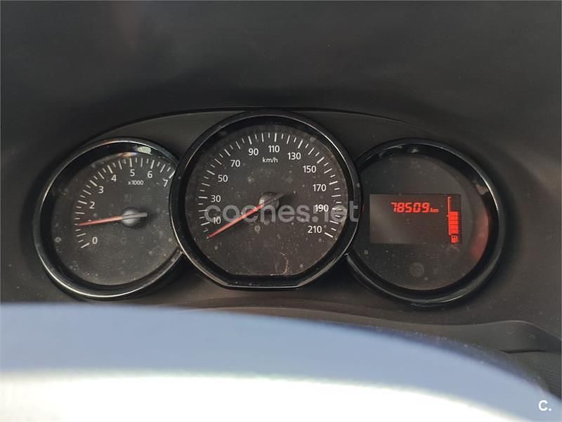 Usado Dacia Dokker Ambiance 100 CV (73 kW) 2017 Blanco Monovolumen