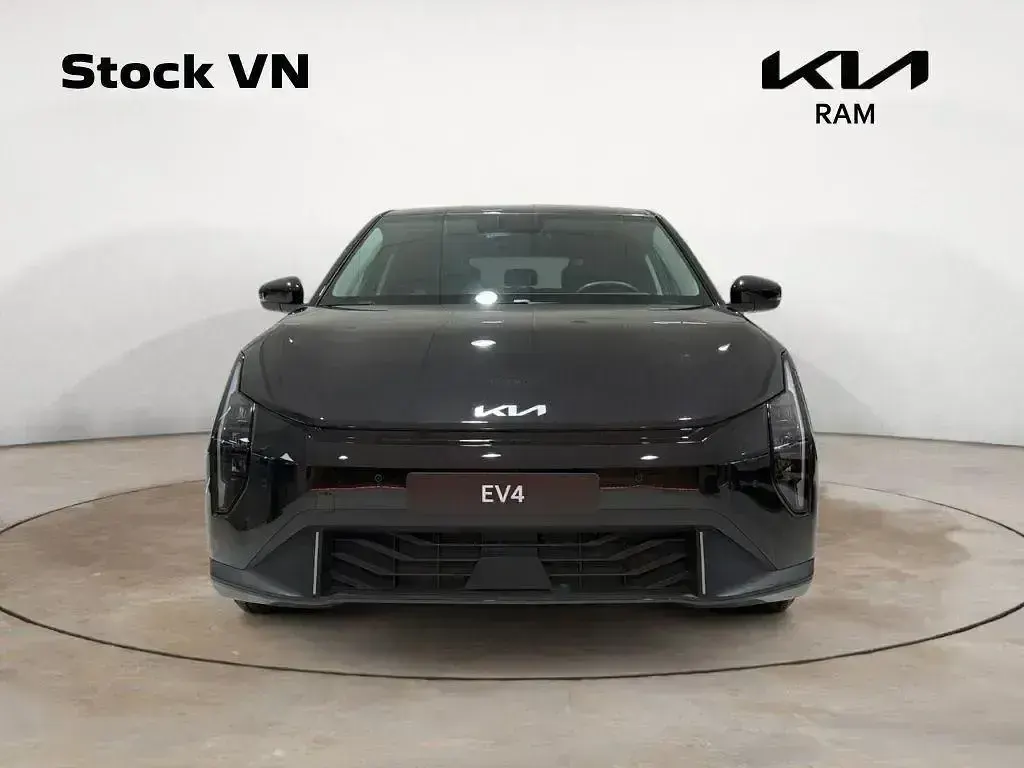 Nuevo Kia EV4 Launch Edition 150 kW (204 CV) 2026 Black pearl c1ke Berlina
