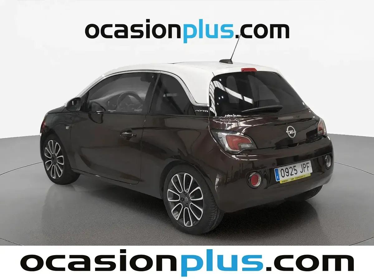 Usado Opel Adam Glam 87 CV (63 kW) 2016 Marrón Utilitario