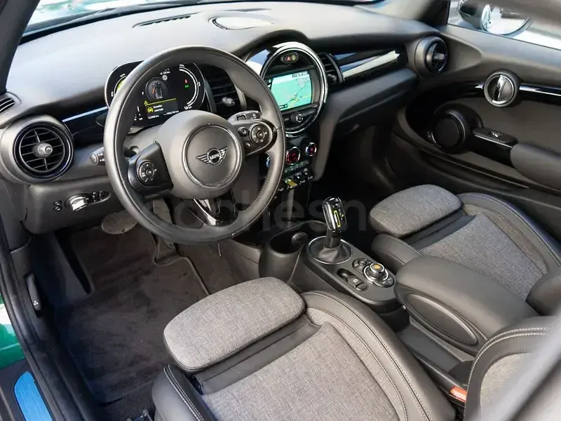 Usado Mini Cooper SE 135 kW (184 CV) 2021 Eléctrico Utilitario