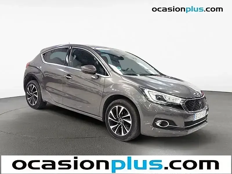 Usado DS Automobiles DS4 Style 120 CV (88 kW) 2017 Gris