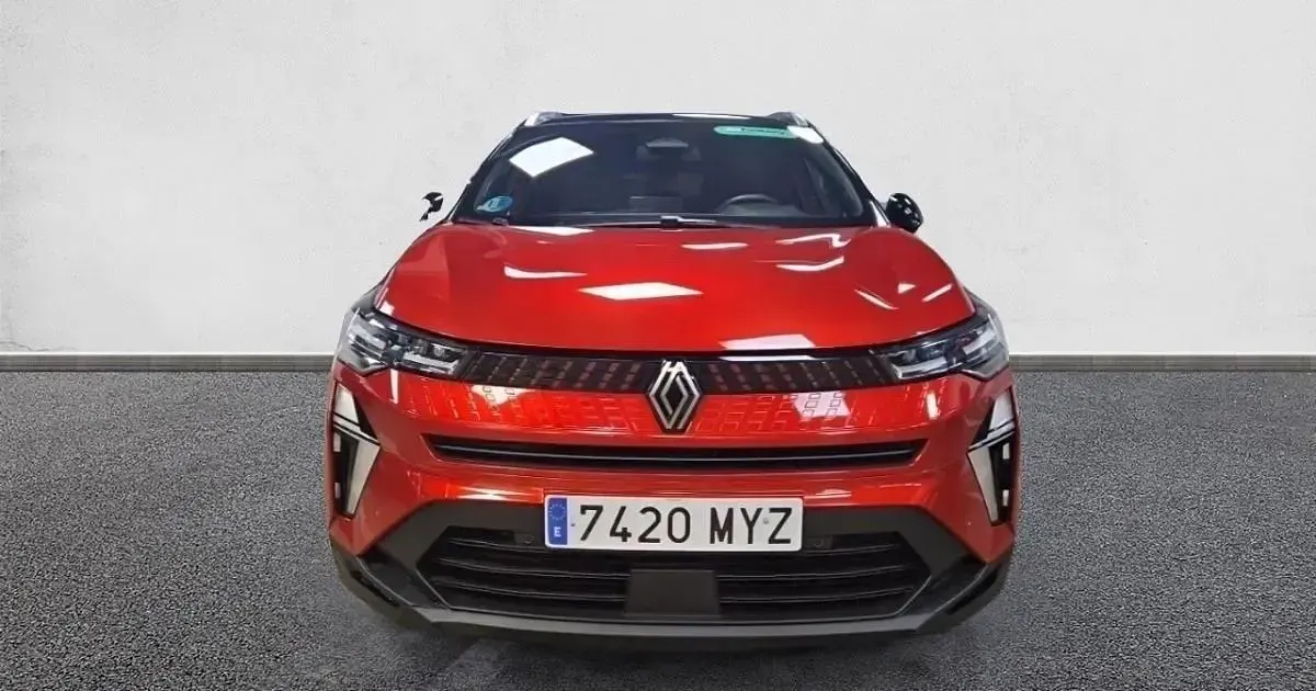 Usado Renault Captur Techno 100 CV (73 kW) 2025 SUV