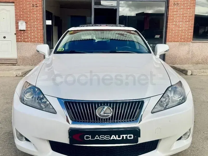 Usado Lexus IS220d 177 CV (130 kW) 2010 Blanco Berlina