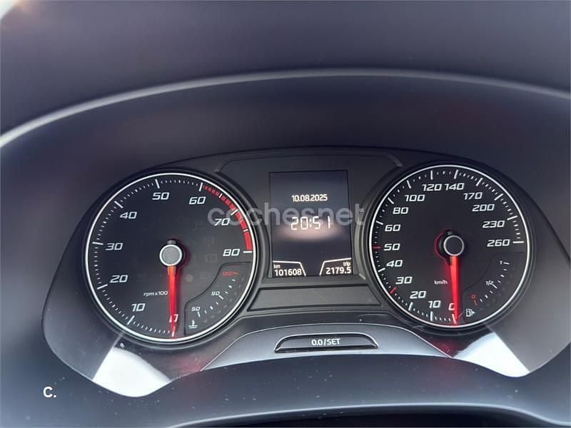 Usado Seat Leon FR 180 CV (132 kW) 2016 Azul Berlina