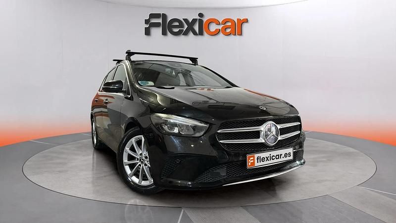 Usado Mercedes B200 163 CV (119 kW) 2021 Negro Monovolumen