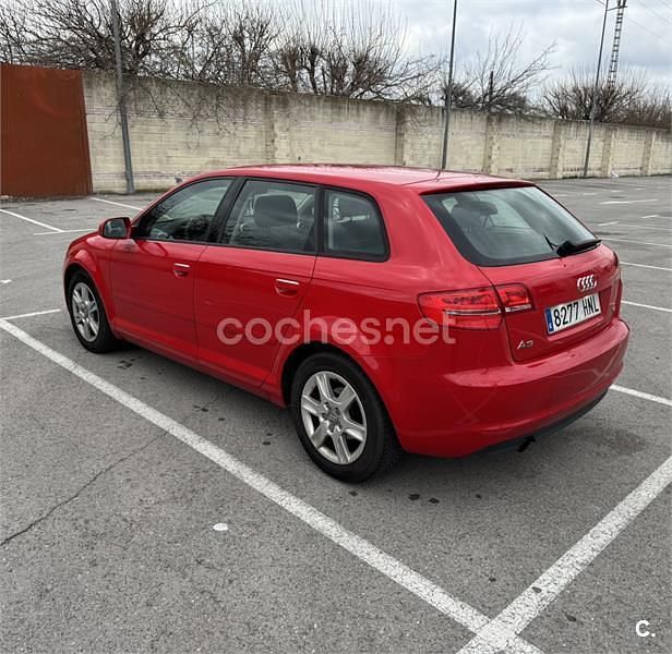 Usado Audi A3 Ambition 140 CV (102 kW) 2013 Rojo Berlina