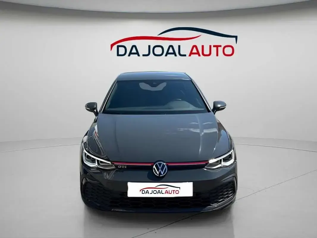 Usado VW Golf VIII GTI 245 CV (180 kW) 2024 Gris Utilitario