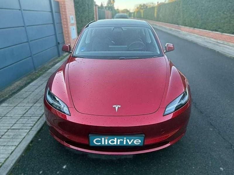 Usado Tesla Model 3 RWD 208 kW (283 CV) 2024 Rojo Berlina