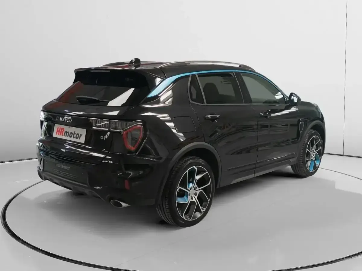 Usado Lynk & Co 01 261 CV (191 kW) 2022 Negro SUV