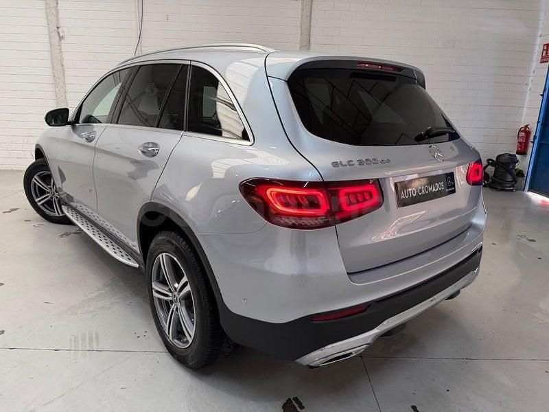 Usado Mercedes GLC300e 306 CV (225 kW) 2021 Gris / plata SUV