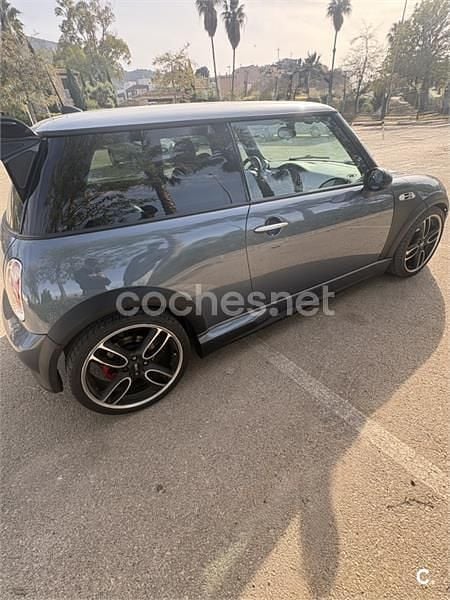 Usado Mini John Cooper Works 218 CV (160 kW) 2006 Gris / plata Utilitario