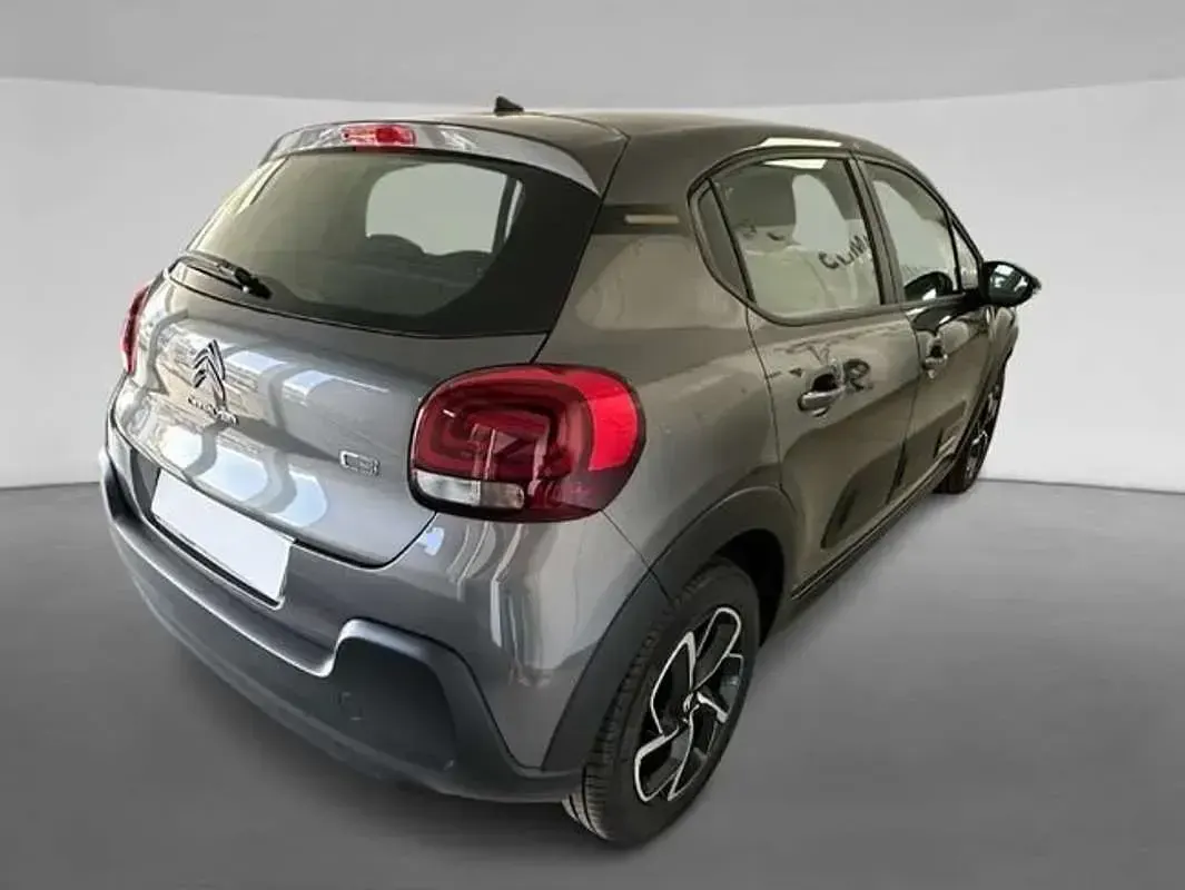 Begagnad Citroën C3 PureTech 83 HK (61 kW) 2023 Grå Halvkombi