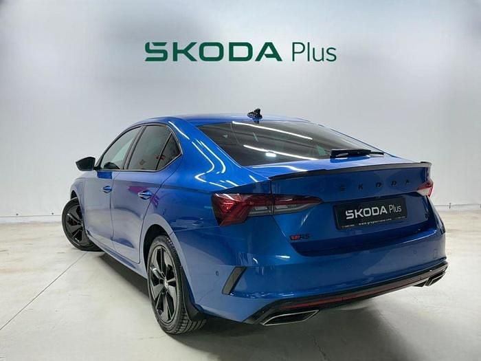 Usado Skoda Octavia RS 245 CV (180 kW) 2021 Azul