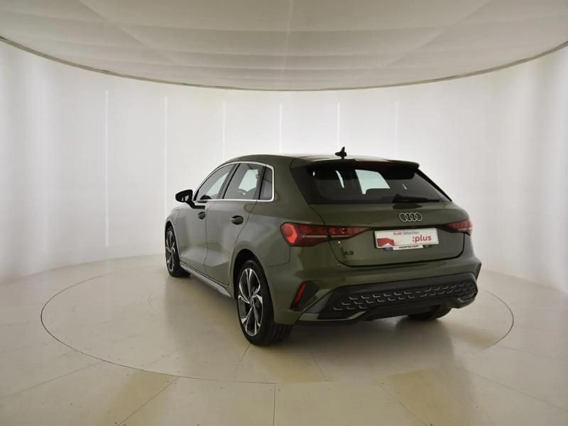 Usado Audi A3 Sportback e-tron S-Line 204 CV (150 kW) 2025 Verde Utilitario