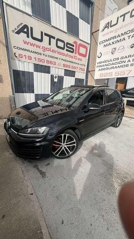 Usado VW Golf VII Advance 150 CV (110 kW) 2015 Negro Berlina