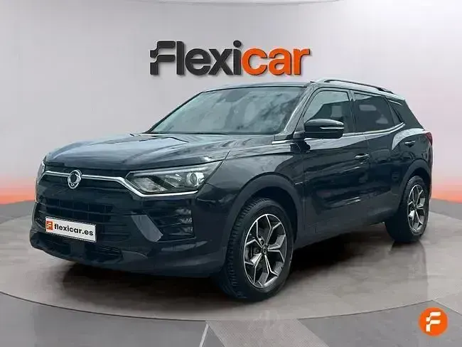 Usado SsangYong Korando Limited 149 CV (109 kW) 2023 Negro