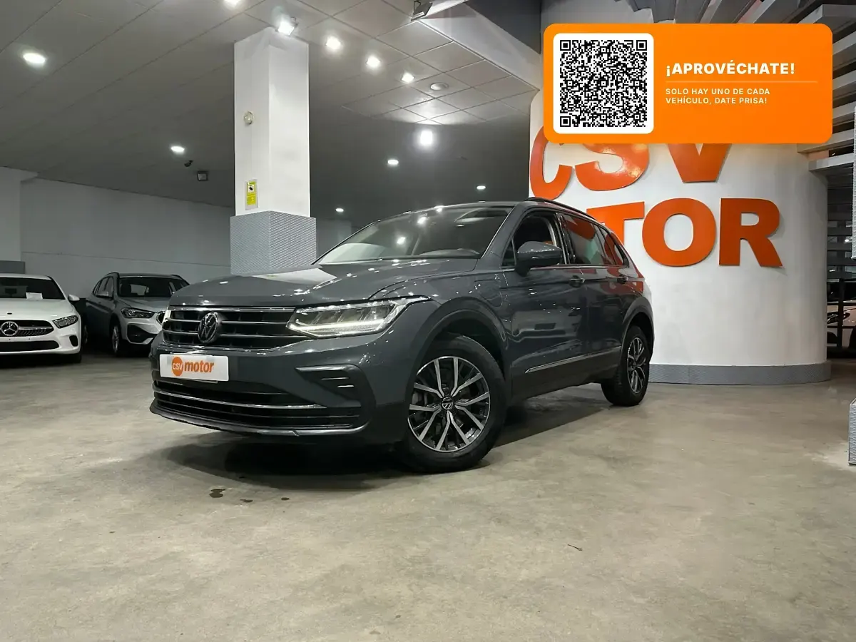 Usado VW Tiguan Life 245 CV (180 kW) 2022 Gris / plata SUV