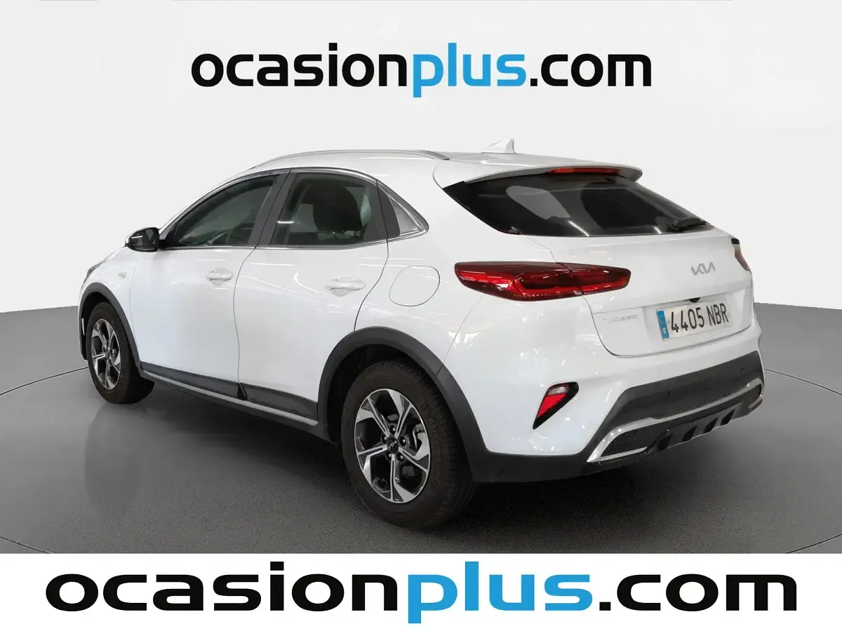 Usado Kia XCeed 101 CV (74 kW) 2025 Blanco SUV