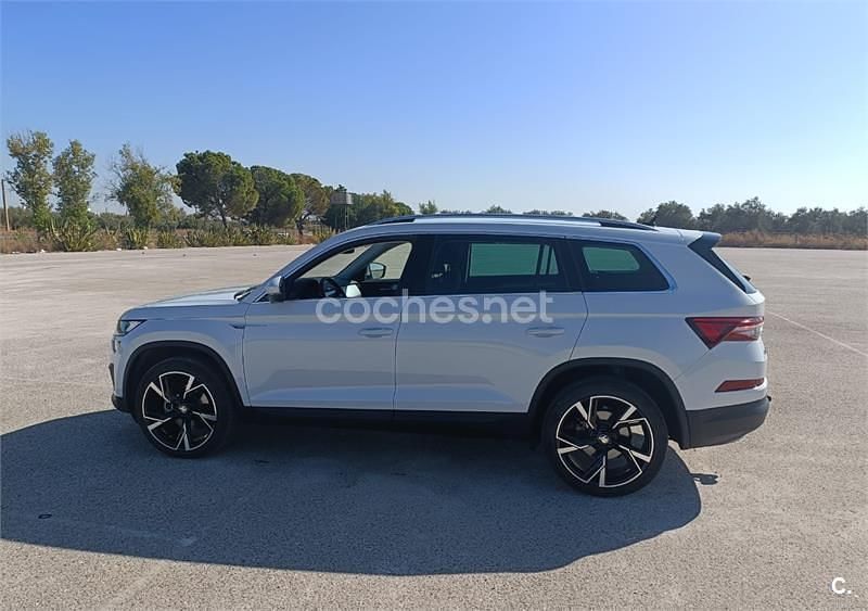 Begagnad Skoda Kodiaq Ambition 150 HK (110 kW) 2022 Vit SUV