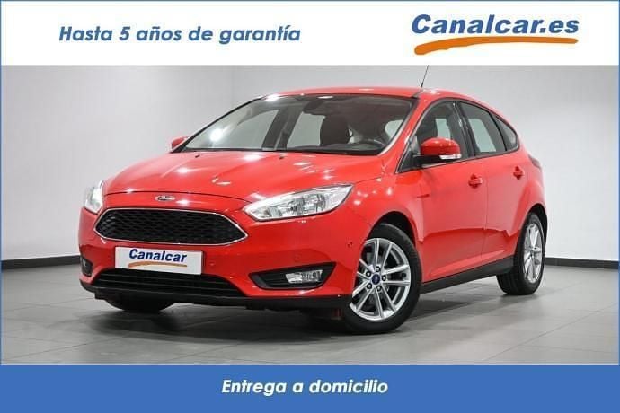 Rojo Usado 2017 Ford Focus Business Edition Utilitario | 9149 € (Super precio) - Imagen 1/4