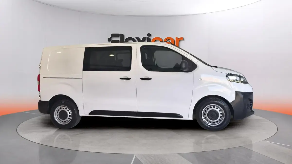 Usado Citroën Jumpy 122 CV (89 kW) 2021 Blanco Monovolumen