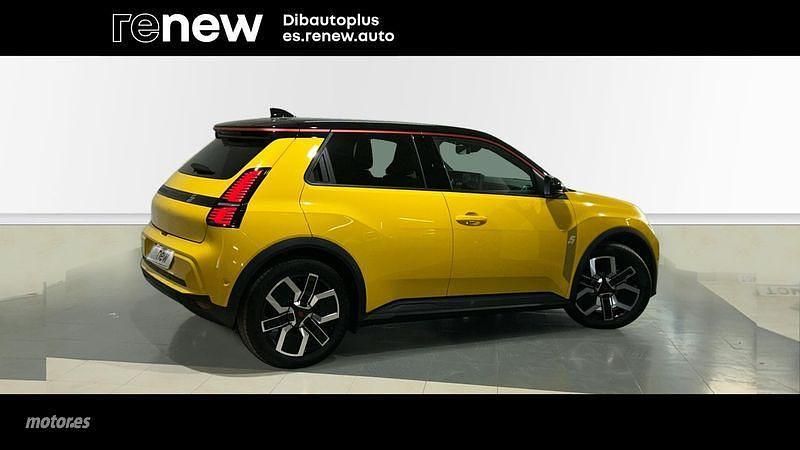Usado Renault 5 E-Tech Techno 110 kW (150 CV) 2025 Berlina