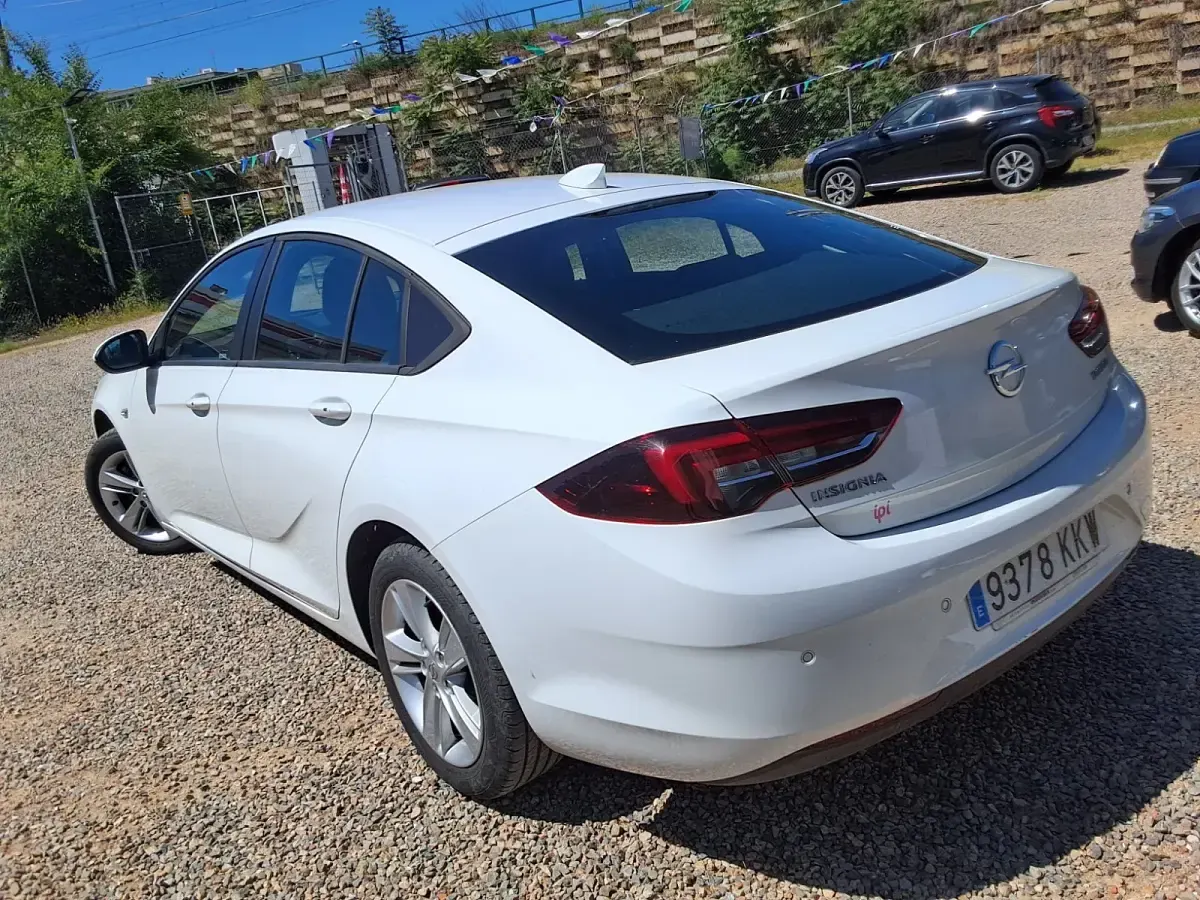 Usado Opel Insignia 136 CV (100 kW) 2018