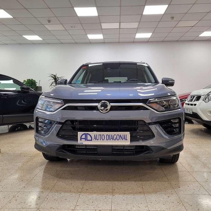 Usado Ssangyong (KGM) Korando 163 CV (119 kW) 2021 Gris SUV