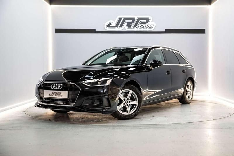 Negro Usado 2022 Audi A4 Advanced Plus Familiar | 31.990 € (Un poco caro) - Imagen 1/4