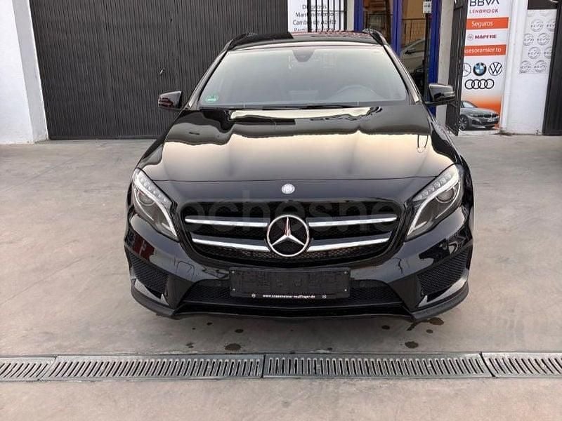 Usado Mercedes GLA250 AMG line 211 CV (155 kW) 2016 Negro SUV