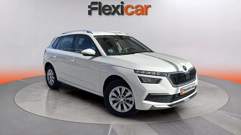 Usado Skoda Kamiq Ambition 110 CV (80 kW) 2022 Blanco SUV