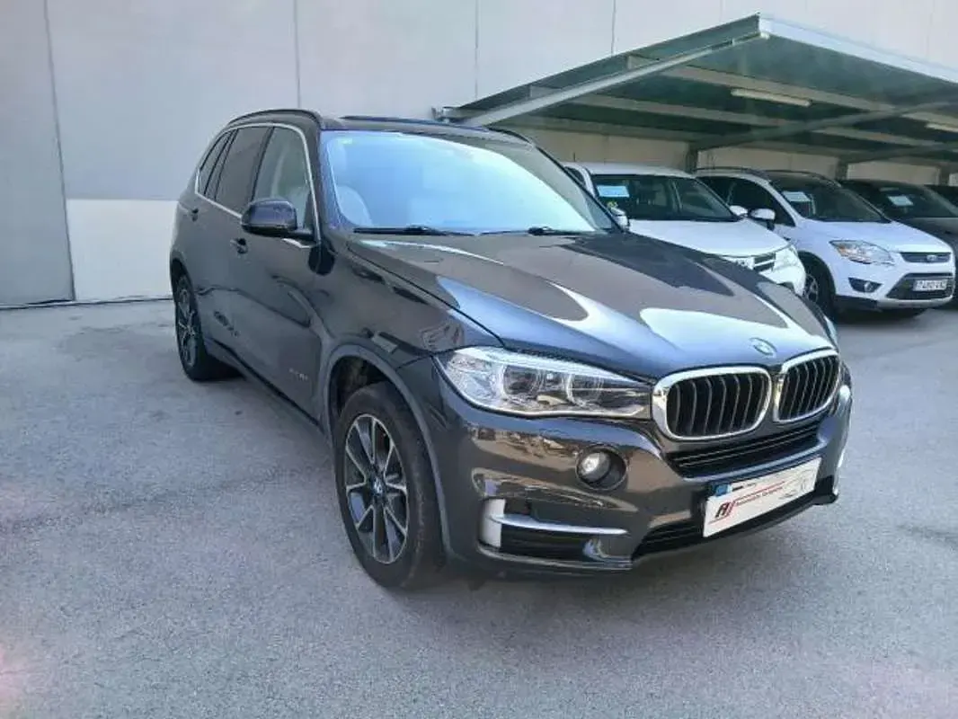 Usado BMW X5 Luxury Line 258 CV (189 kW) 2014 Gris SUV
