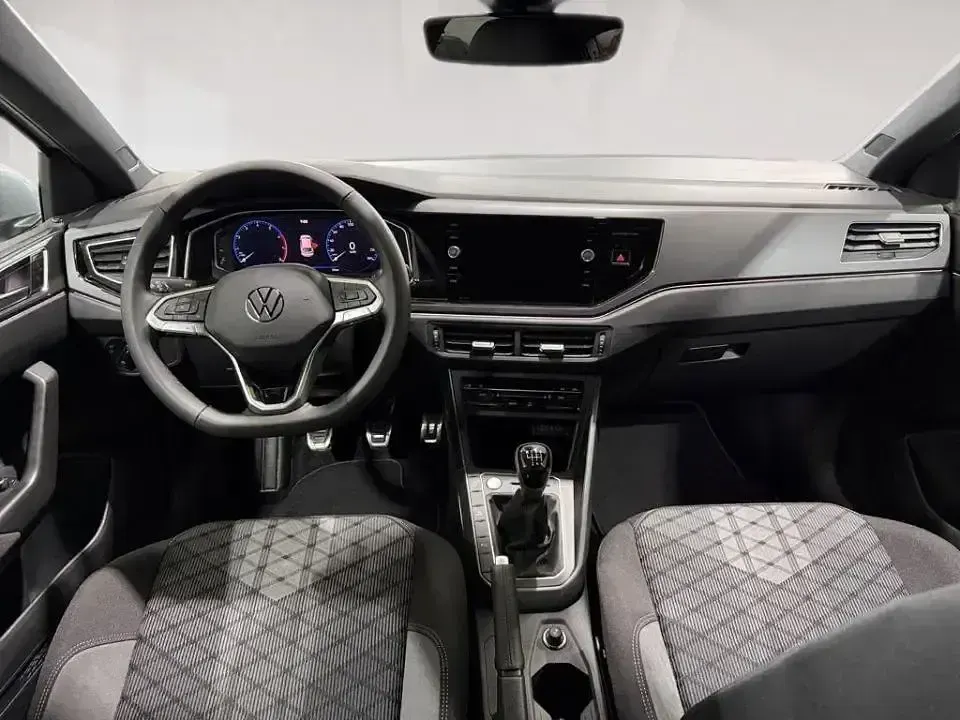 Occasion VW Taigo R-line 116 ch (85 kW) 2026 Gris SUV