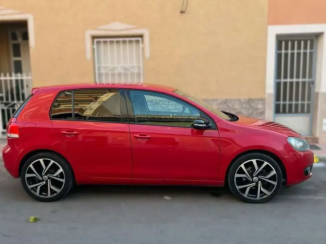 Usado VW Golf VI Sportline 125 CV (91 kW) 2010 Rojo Utilitario